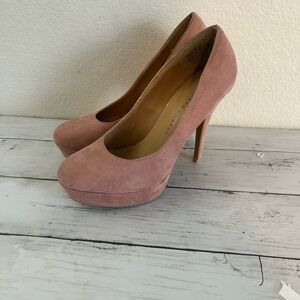 LC Lauren Conrad size 8 Elegant Pink Suede Women's Heels